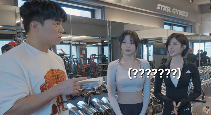 노란 수영복에 섹시한 몸매 어필하는 존예 처자