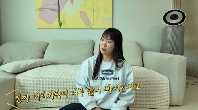 노란 수영복에 섹시한 몸매 어필하는 존예 처자