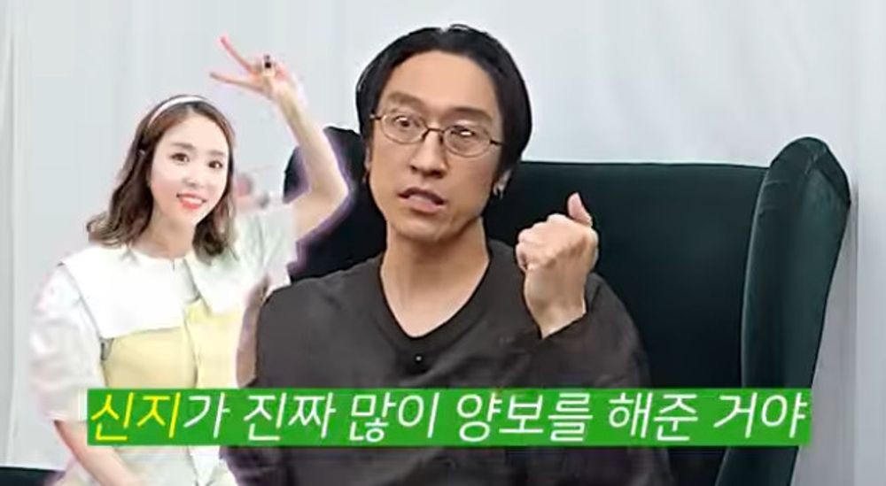 노란 수영복에 섹시한 몸매 어필하는 존예 처자
