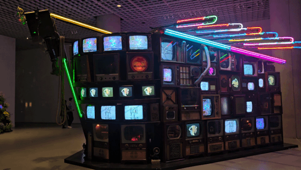 아모레퍼시픽에서 진행 중인 현대미술 소장품 특별전. 백남준의 콘-티키(1995).  ⓒ 뉴스1 최소망