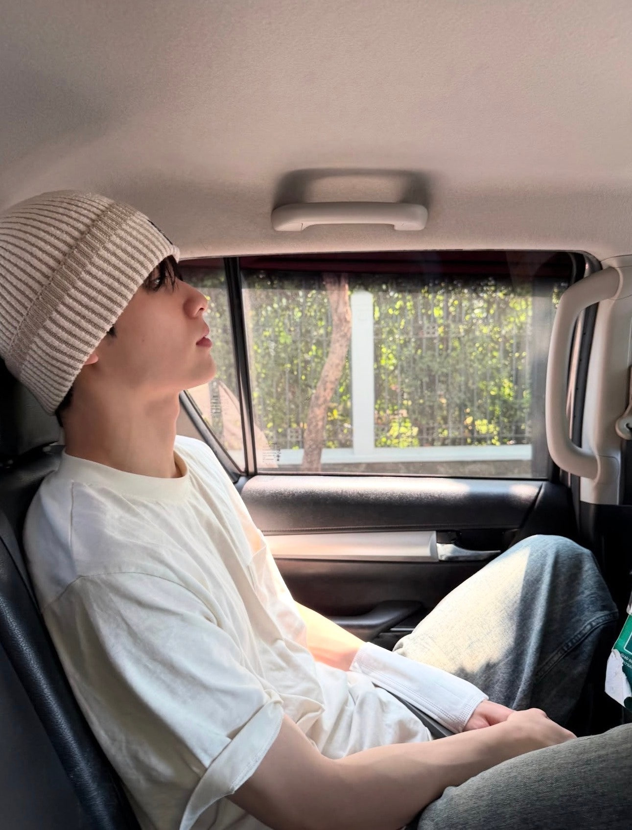 키 크고 잘생긴 남자가 태국 여행 가면 생기는 일.jpg | 인스티즈