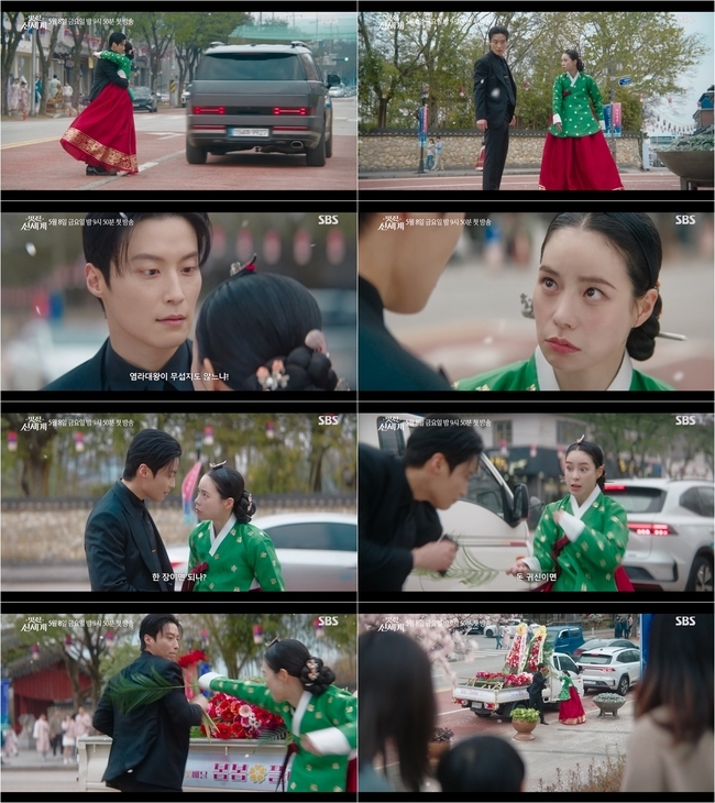 노란 수영복에 섹시한 몸매 어필하는 존예 처자