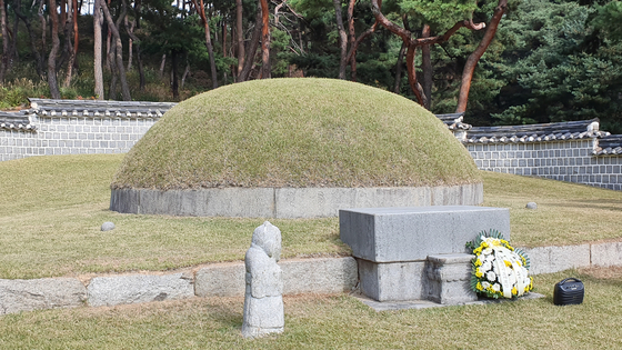 이순신 장군 묘소