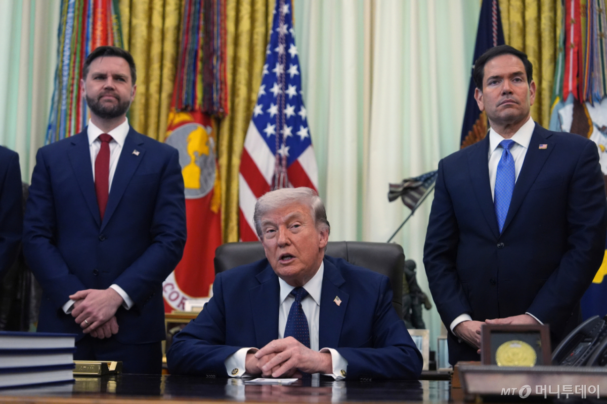 트럼프 미국 대통령