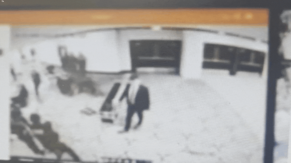 보안 검색대로 돌진하는 용의자. 트럼프 대통령 트루스소셜.