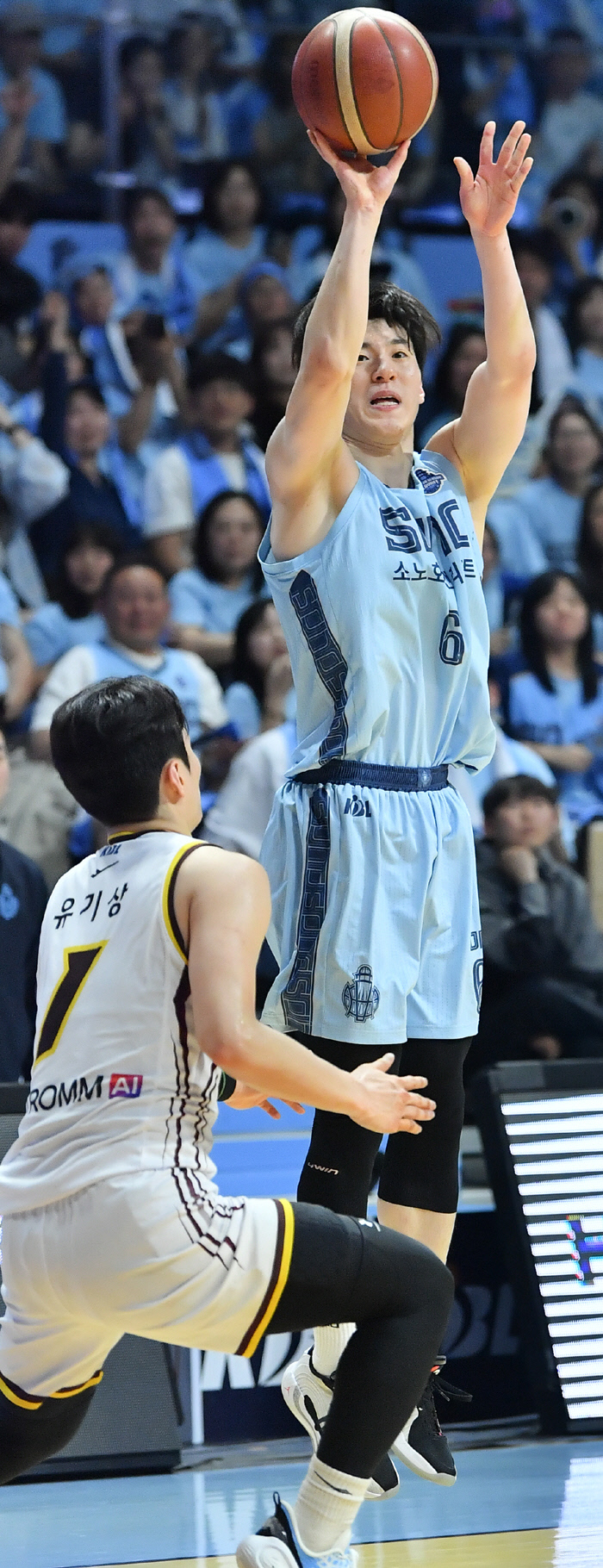 소노 챔프전 진출 이정현 3점슛