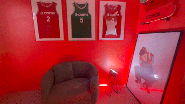 서울 성동구 성수동에 문을 연 에어비앤비 & 코르티스의 Green vs. Red 비밀공간ⓒ 뉴스1 윤슬빈 관광전문기자