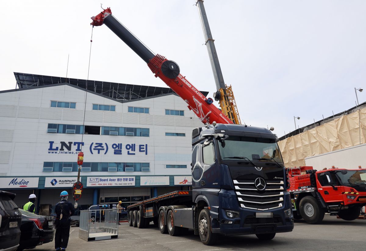 안전공업 화재 현장 철거 작업