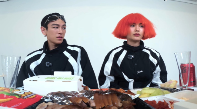 노란 수영복에 섹시한 몸매 어필하는 존예 처자