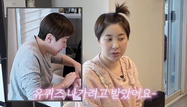 노란 수영복에 섹시한 몸매 어필하는 존예 처자