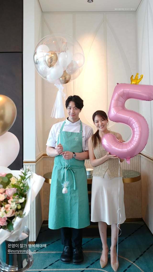 노란 수영복에 섹시한 몸매 어필하는 존예 처자