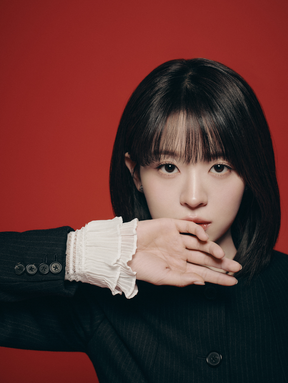 노란 수영복에 섹시한 몸매 어필하는 존예 처자