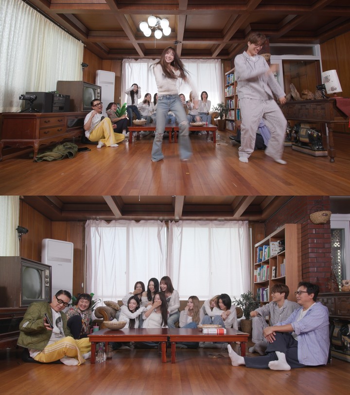 노란 수영복에 섹시한 몸매 어필하는 존예 처자