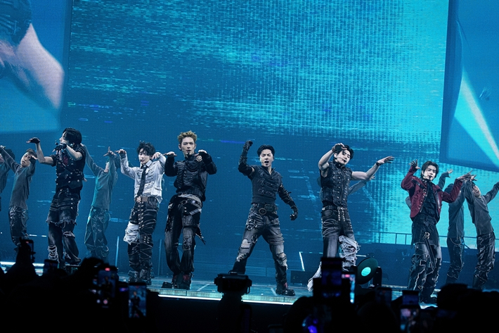 ENHYPEN performed 24 songs in the main setlist alone on this day. Provided by BELIFT LAB