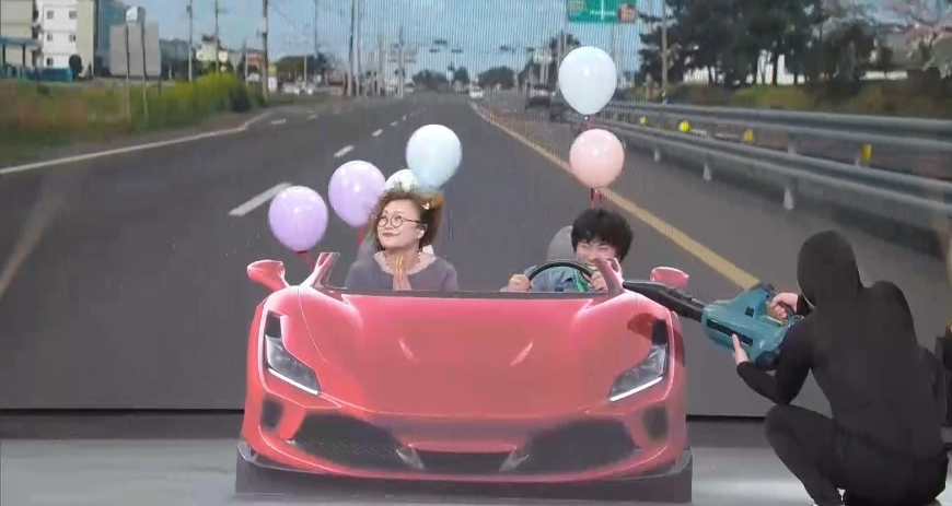 Gag Concert Goes All-Ages for Family Month, Attracting 25,000 Applicants!