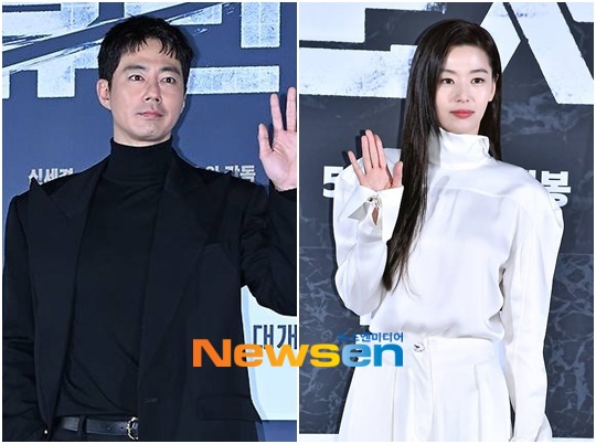 K-Visual Powerhouse! Jun Ji-hyun and Jo In-sung Set to Slay the Cannes Red Carpet