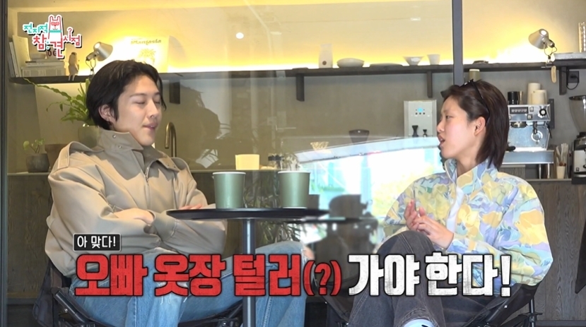 노란 수영복에 섹시한 몸매 어필하는 존예 처자