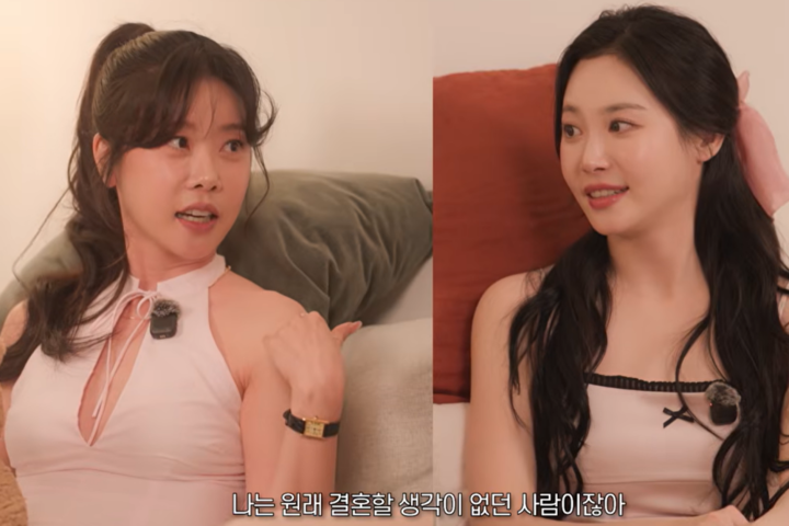 노란 수영복에 섹시한 몸매 어필하는 존예 처자