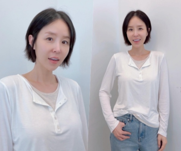 노란 수영복에 섹시한 몸매 어필하는 존예 처자