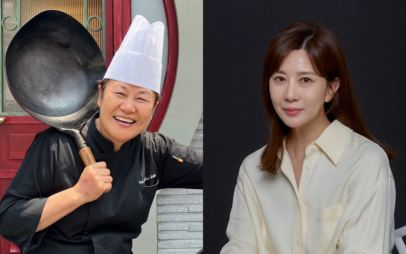 노란 수영복에 섹시한 몸매 어필하는 존예 처자