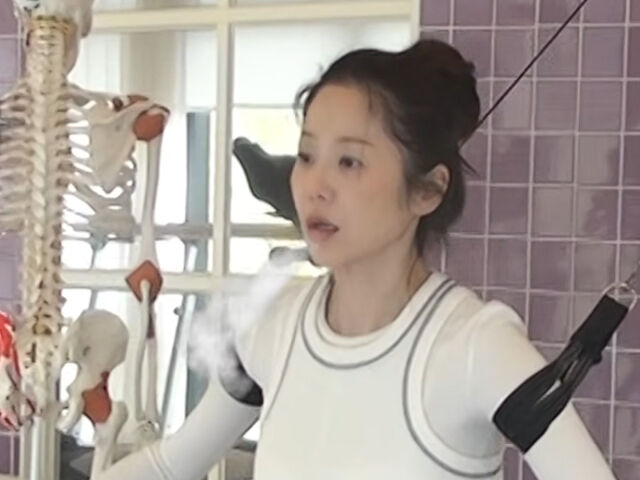 Go Hyun-jung challenged herself to exercise, something she doesn't usually do. / YouTube 'Gyangmingkyung and Go Hyun-jung'