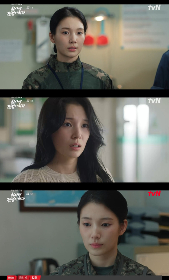 노란 수영복에 섹시한 몸매 어필하는 존예 처자