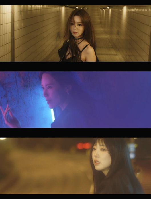 노란 수영복에 섹시한 몸매 어필하는 존예 처자