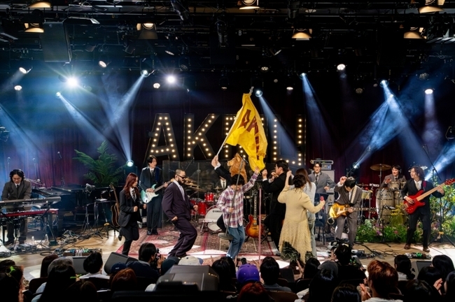 AKMU's Lee Suhyun Shares Heartfelt Confession: "Music Helped Me Rise Again" on 'Space Gonggam' 5 EBS ‘스페이스 공감’ 제공