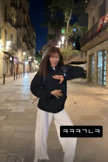 TWICE's Jeongyeon Shows Off a Slimmer Look and Sharp Dance Moves! 3 /사진=정연 SNS