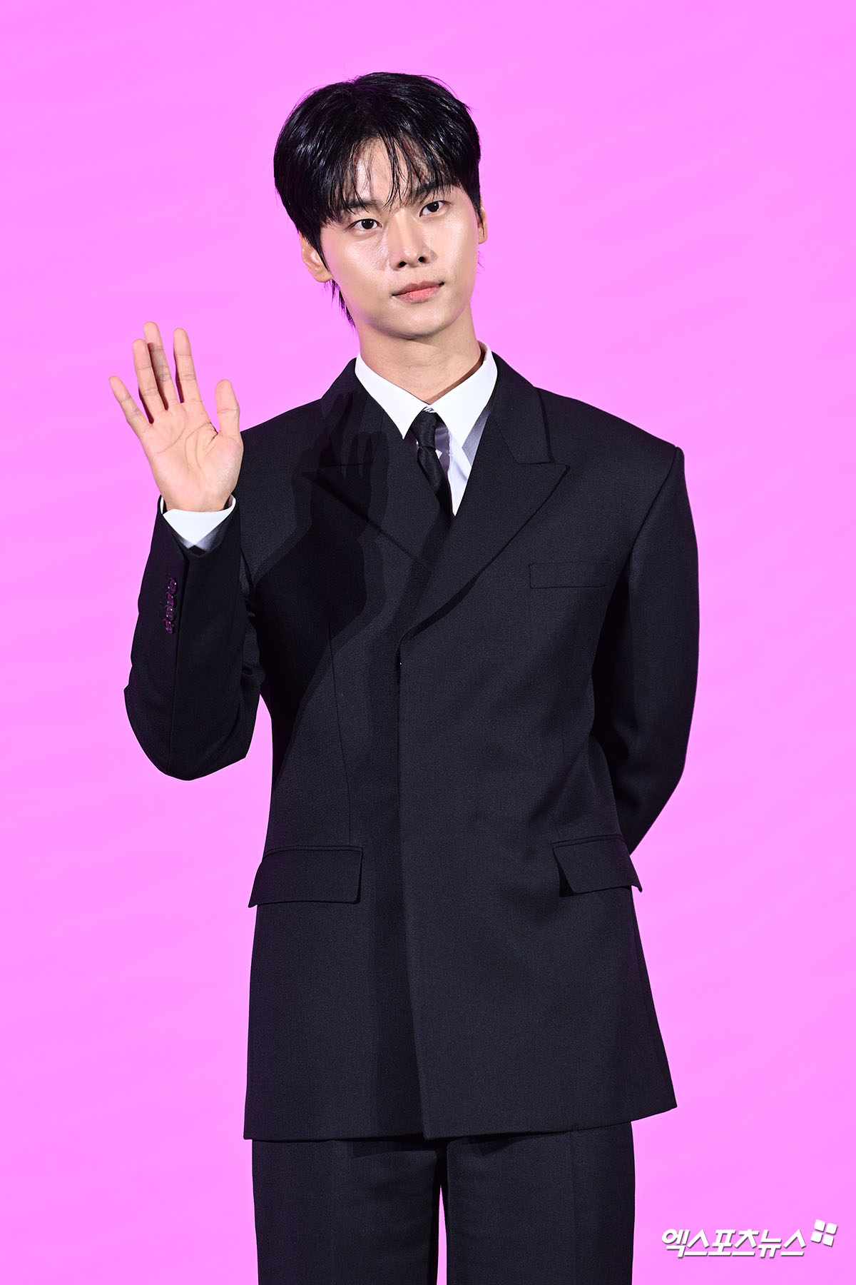 Cha Hak-yeon's Versatility! From Quirky to Romantic, He's Officially a "Trusted Actor" Cha Hak-yeon's Versatility! From Quirky to Romantic, He's Officially a