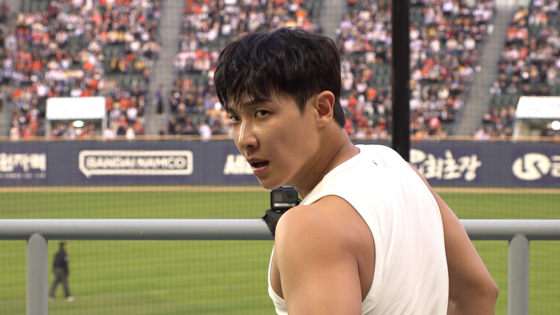 Actor and singer Lee Jun. Provided by 'Workman'.