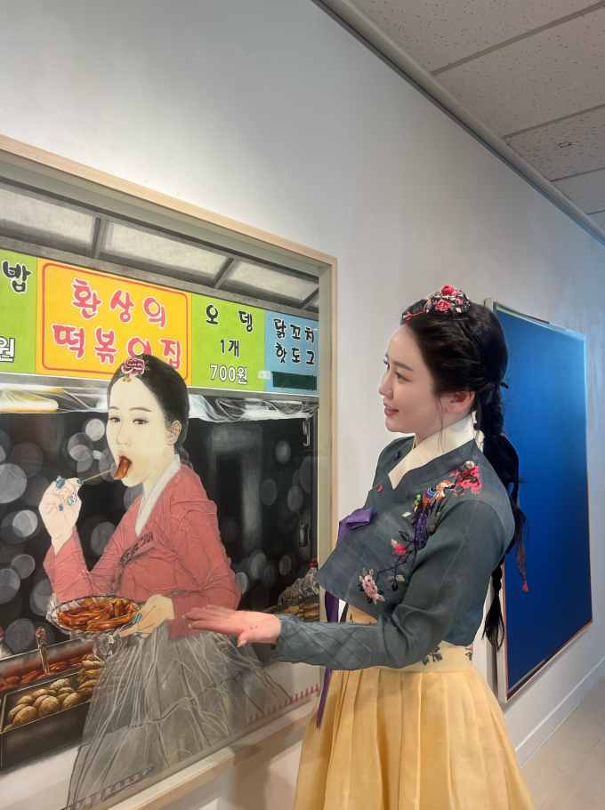 [Portraits of Korea by Korean Painter Kim Hyun-jung ⑭] How much is the 3,000 won in this painting worth now (Source: Kim Hyun-jung Art Center)