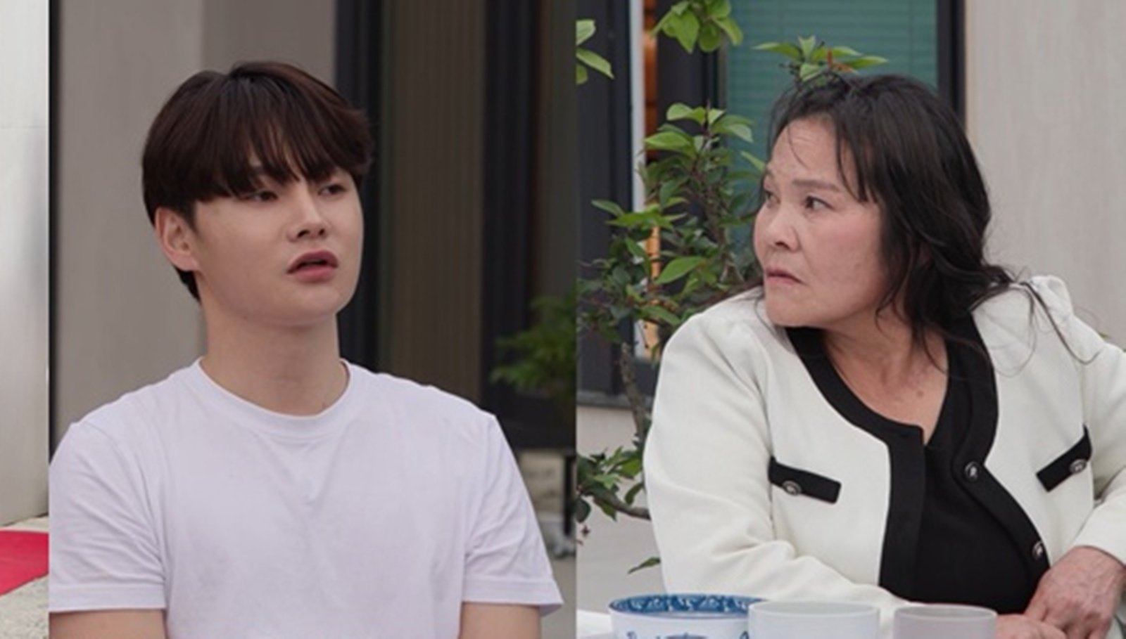 노란 수영복에 섹시한 몸매 어필하는 존예 처자
