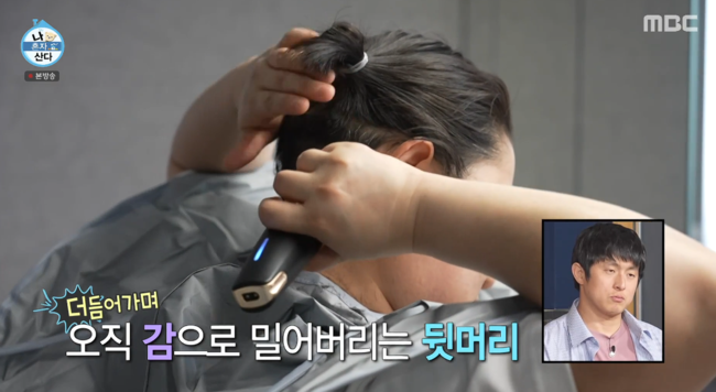 노란 수영복에 섹시한 몸매 어필하는 존예 처자