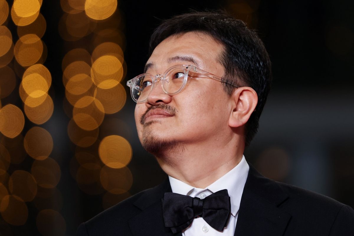 Director Yeon Sang-ho attending the screening of 'Swarm' at the Lumiere Theatre in Cannes, France, on the 16th (local time). AFP Yonhap News
