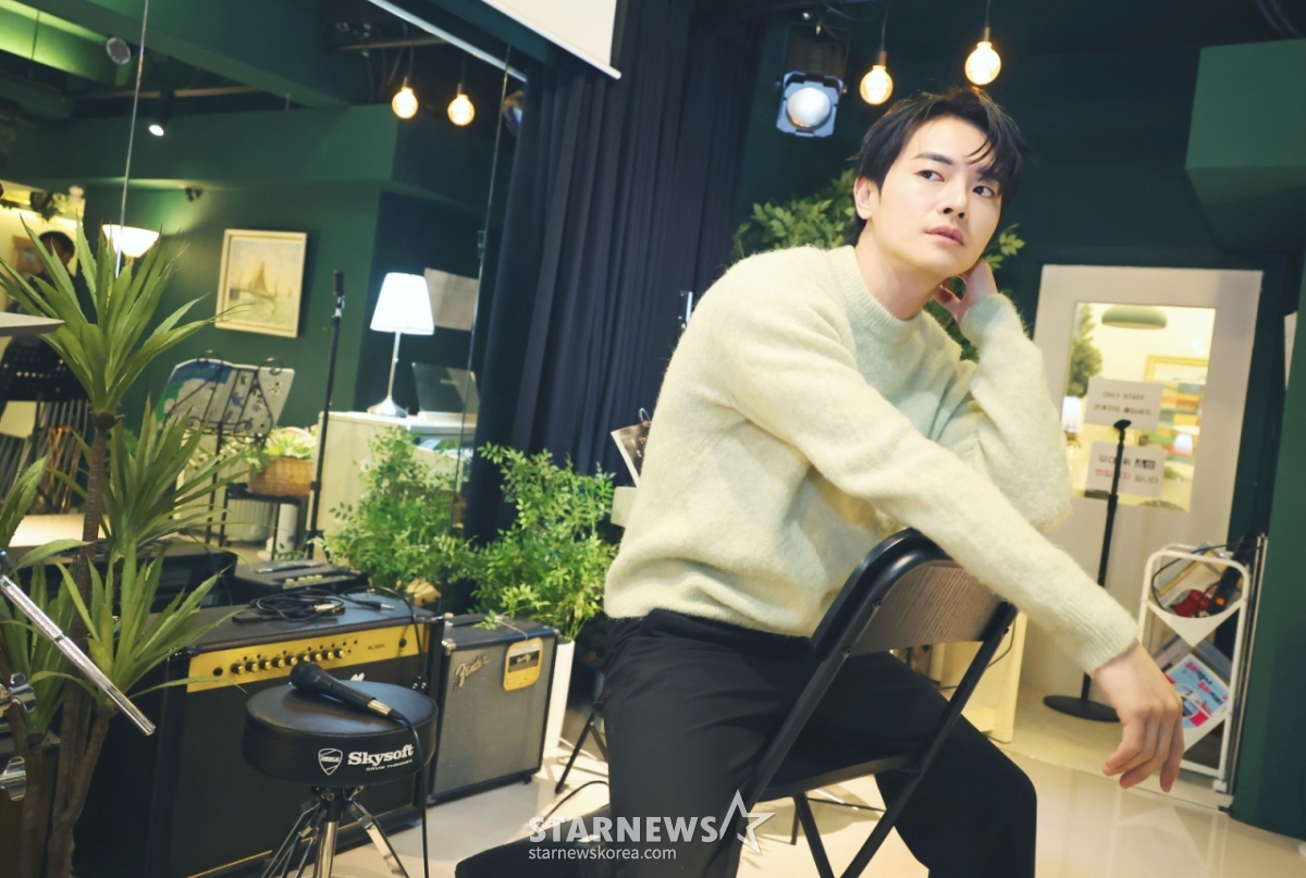 Jang Dong-ju Reveals Heartbreaking Reason for Retirement Amid Debt Struggles and Threats 2 2026.03.12 Actor Jang Dong-ju Interview / Photo=Lee Dong-hoon