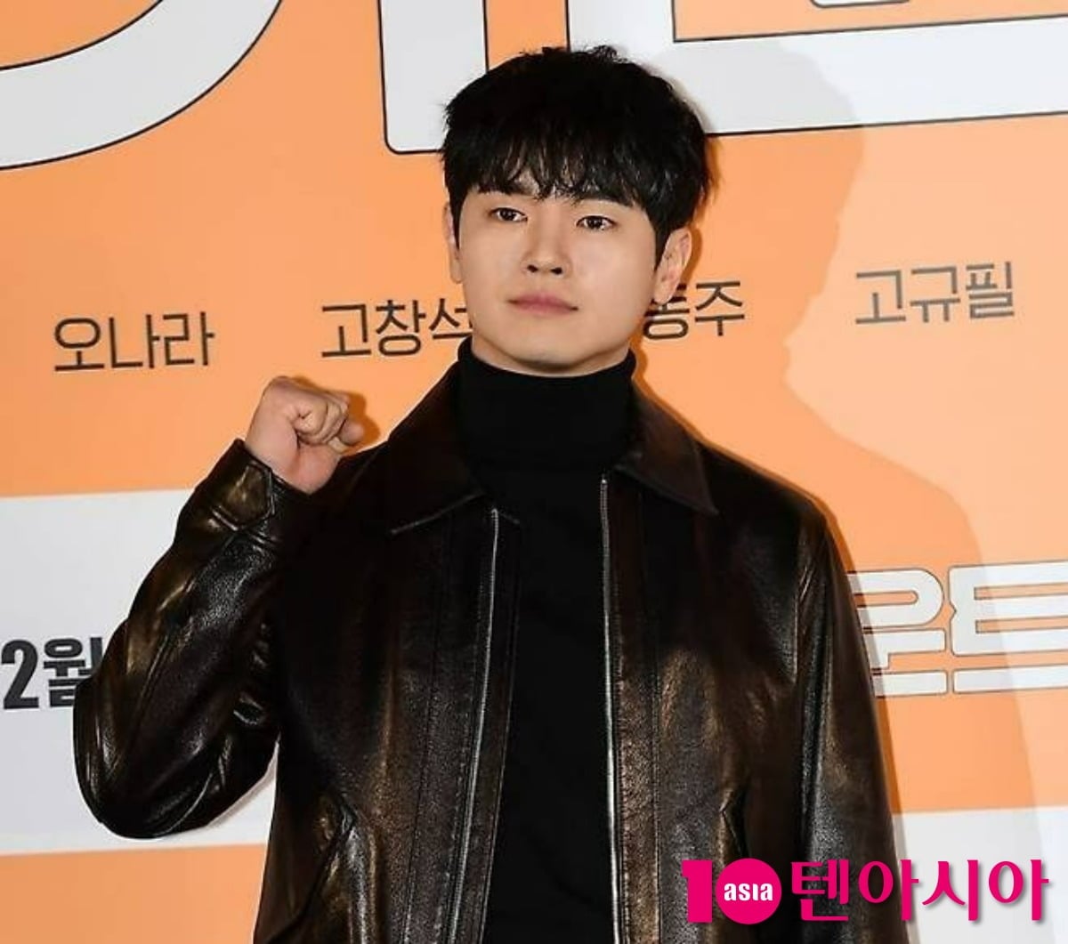 Actor Jang Dong-ju Deletes Retirement Post After Facing Backlash from His Agency Actor Jang Dong-ju Deletes Retirement Post After Facing Backlash from His Agency