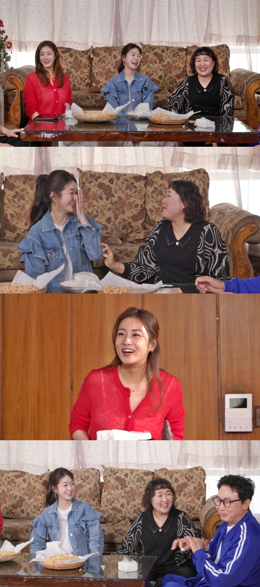 Lee Yo-won Opens Up About Marrying at 23: "I Was Swept Away by the Atmosphere" Lee Yo-won Opens Up About Marrying at 23: