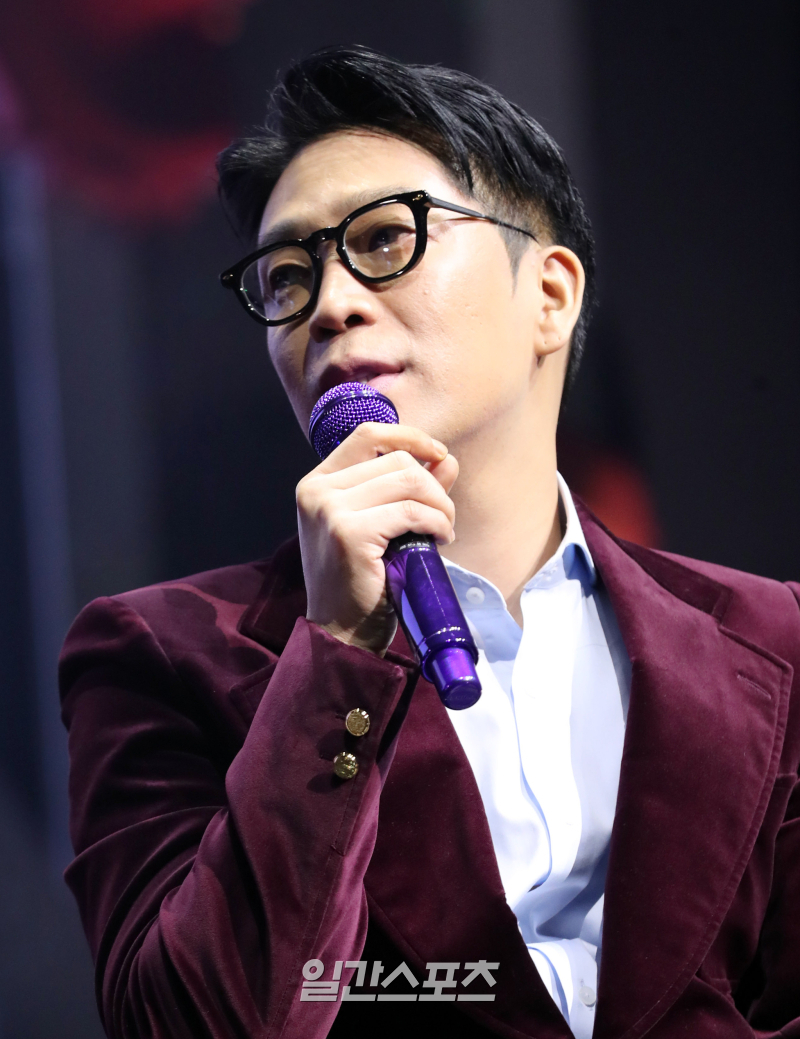 MC Mong to Go Live Today! Plans to Address Cha Ga-won and Expose Celebrities Involved in Illegal Gambling MC Mong to Go Live Today! Plans to Address Cha Ga-won and Expose Celebrities Involved in Illegal Gambling