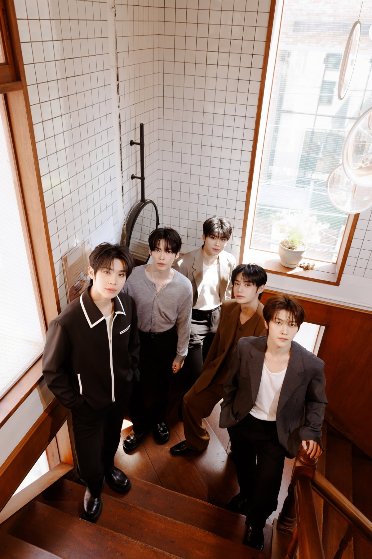 ZEROBASEONE Opens Up About KCON Japan: "It Felt Like Another Survival Show!" ZEROBASEONE Opens Up About KCON Japan: