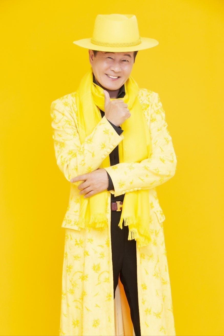 Will it be played for the North Korean Soccer Team's Visit? Tae Jin-ah's Unification Wish Song "Hallasan to Baekdusan" Gains Attention! Will it be played for the North Korean Soccer Team's Visit? Tae Jin-ah's Unification Wish Song