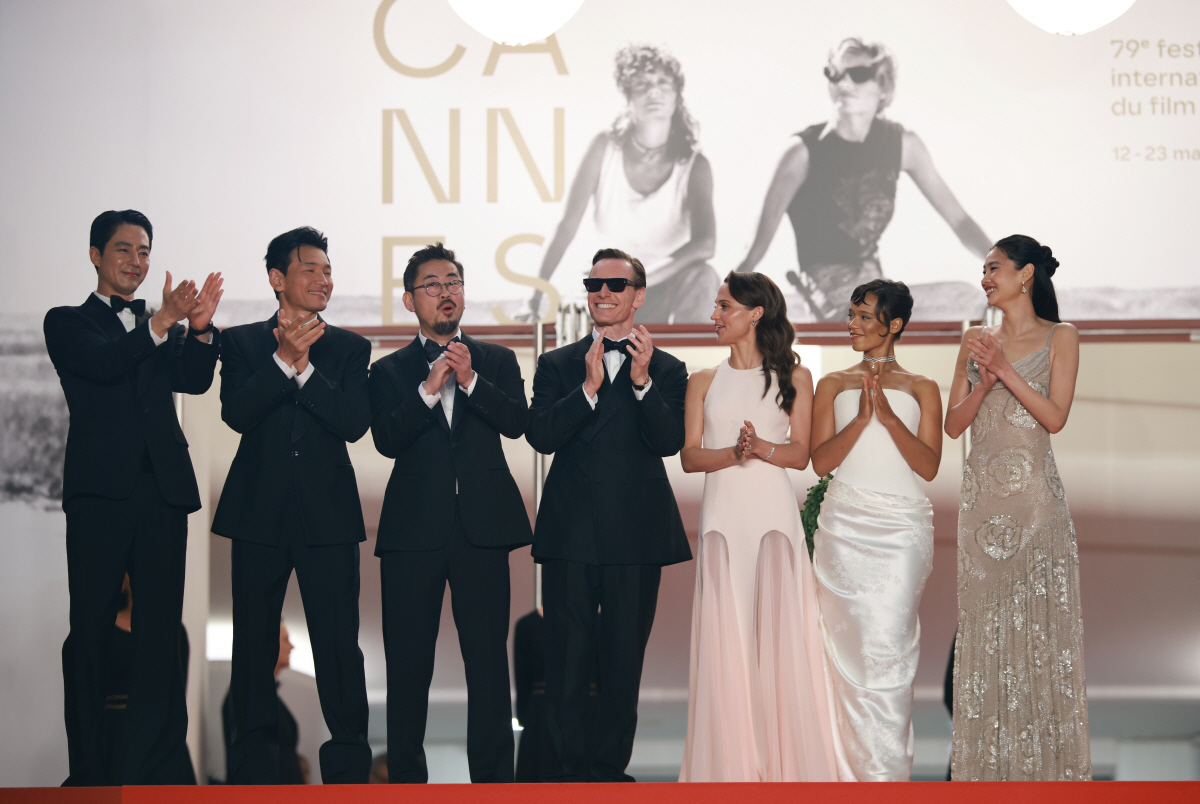 "What Did I Just See?" Na Hong-jin's SF Epic 'HOPE' Shakes Up Cannes with Polarizing Reviews and Strong Scores!