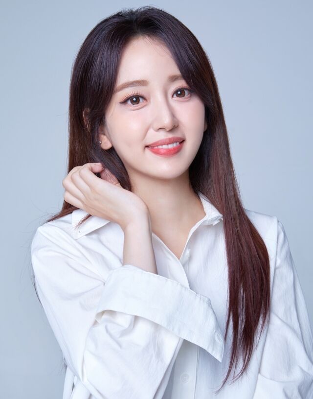 'Namikko' Lee Se-eun Joins New Show as Regular Member, Revealing Her Youthful Self-Care Secrets at 47! 'Namikko' Lee Se-eun Joins New Show as Regular Member, Revealing Her Youthful Self-Care Secrets at 47!
