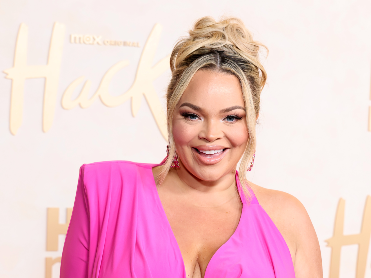 US YouTuber Trisha Paytas Drops Korean Song 'Saranghae' and a Delicious Chicken Mukbang! US YouTuber Trisha Paytas Drops Korean Song 'Saranghae' and a Delicious Chicken Mukbang!