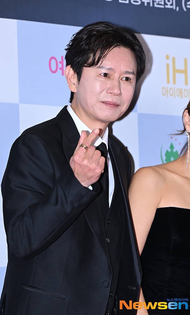 Kim Min-jong Breaks Silence After MC Mong's Shocking "Baduki Gambling" Claims: "It's Not True" Kim Min-jong Breaks Silence After MC Mong's Shocking