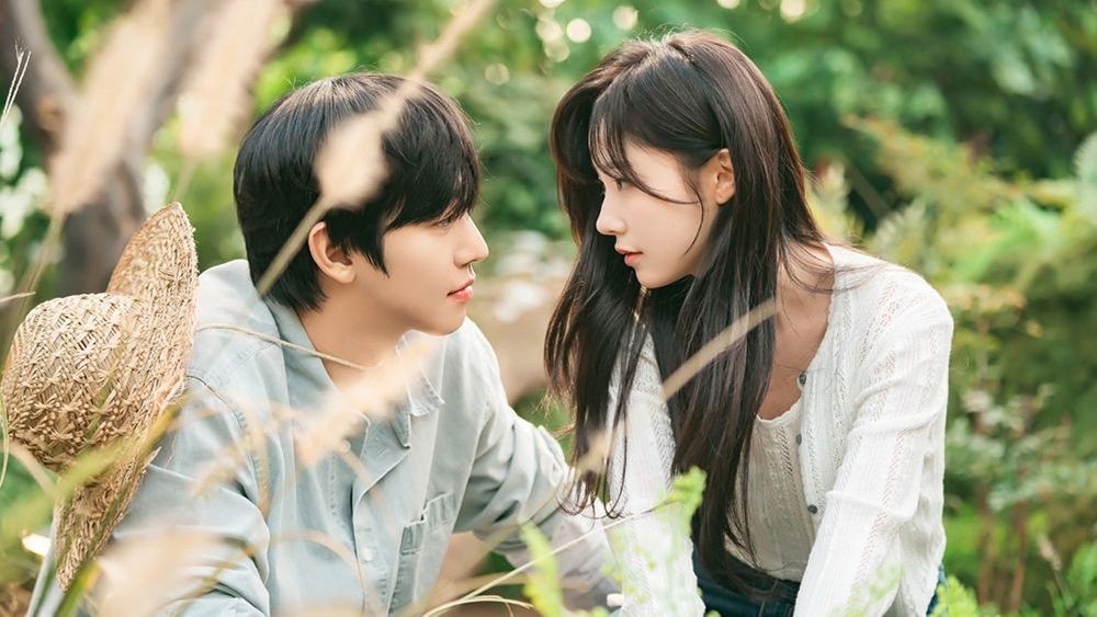 Sweet Romances to the Rescue! 'Today it's Sold Out' Aims for a Rating Boost with Heart-Fluttering Couples Sweet Romances to the Rescue! 'Today it's Sold Out' Aims for a Rating Boost with Heart-Fluttering Couples