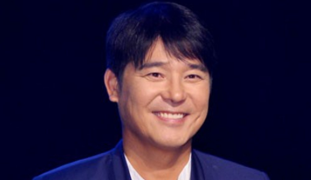Im Chang-jung Wows with Surprise Duet with Sungmin and Masterful Vocals on 'The Trot Show' Im Chang-jung Wows with Surprise Duet with Sungmin and Masterful Vocals on 'The Trot Show'