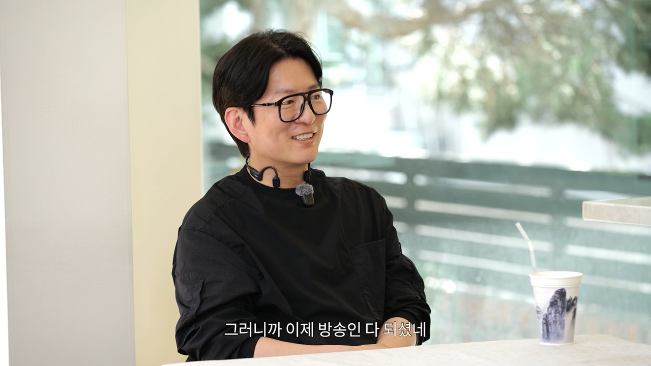 Chef Kang Leo Takes the Mic! Studio Lululala Launches New Web Variety Show 'To.Dal.Bok' Chef Kang Leo Takes the Mic! Studio Lululala Launches New Web Variety Show 'To.Dal.Bok'