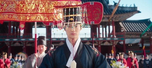 "Don't Erase Byeon Woo-seok's Coronation!" Fans React as MBC Deletes Controversial Scene in '21st Century Grand Prince's Wife'