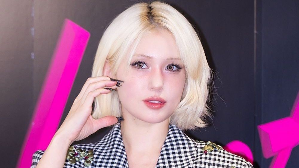 Jeon Somi Supports Father's Business After Falling for His Smoked Salmon: "People Were Willing to Pay for It!" 5 20260523163225378mjvw
